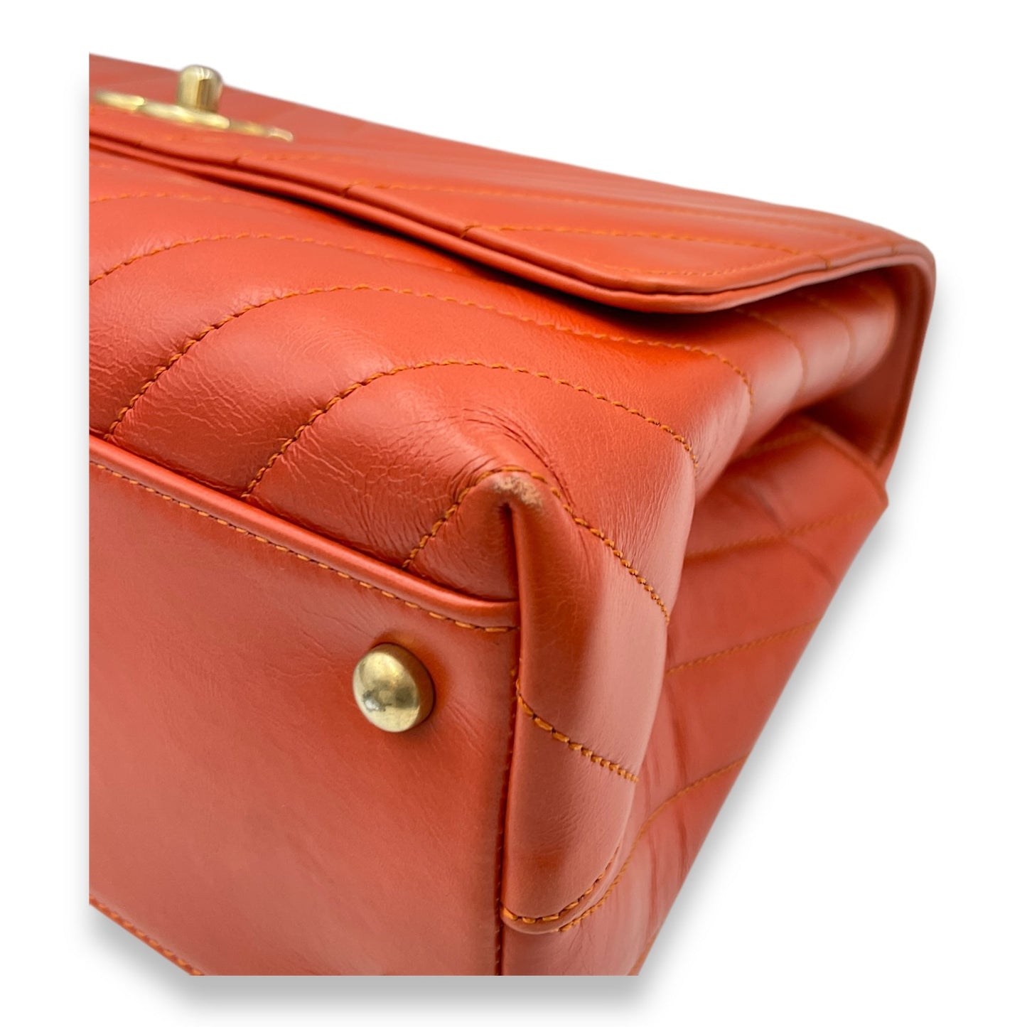 Chevron Coco Handle (28cm) Medium Orange Shoulder Bag in Calfskin, Gold hardware