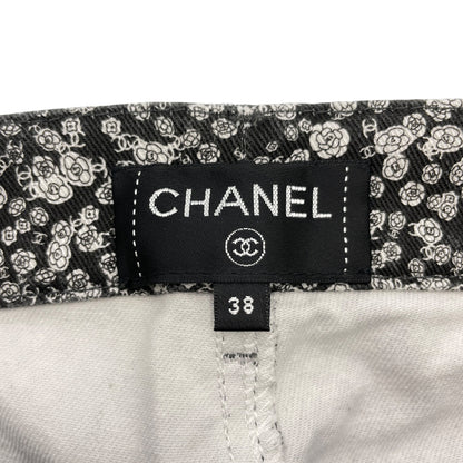 21B CC Logo & Camellia Print 38 Black Stretch Jeans in Cotton, Elastane, Polyester, Silver hardware