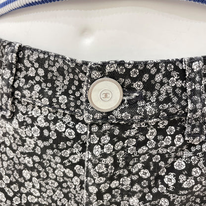21B CC Logo & Camellia Print 38 Black Stretch Jeans in Cotton, Elastane, Polyester, Silver hardware