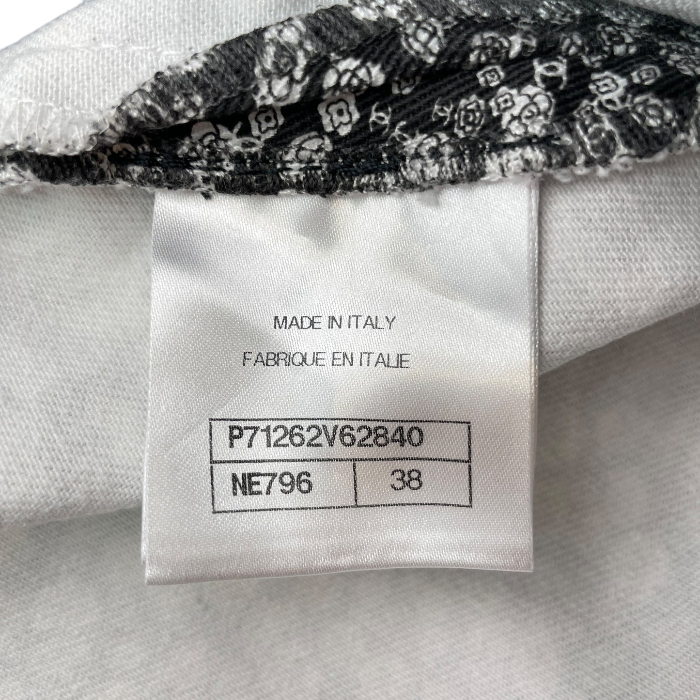 21B CC Logo & Camellia Print 38 Black Stretch Jeans in Cotton, Elastane, Polyester, Silver hardware