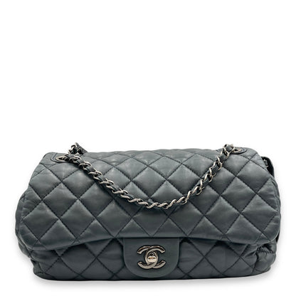 Bubble Grey Shoulder Bag in Calfskin, Silver hardware