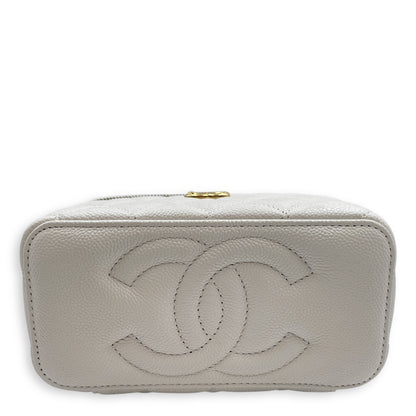 Sweet Heart White Vanity Bag in Caviar Leather, Gold hardware