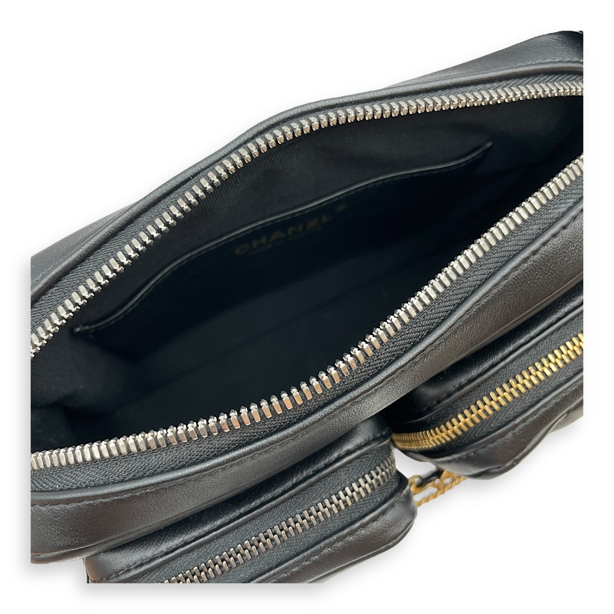 Camera Black Shoulder Bag in Calfskin, Mixed hardware