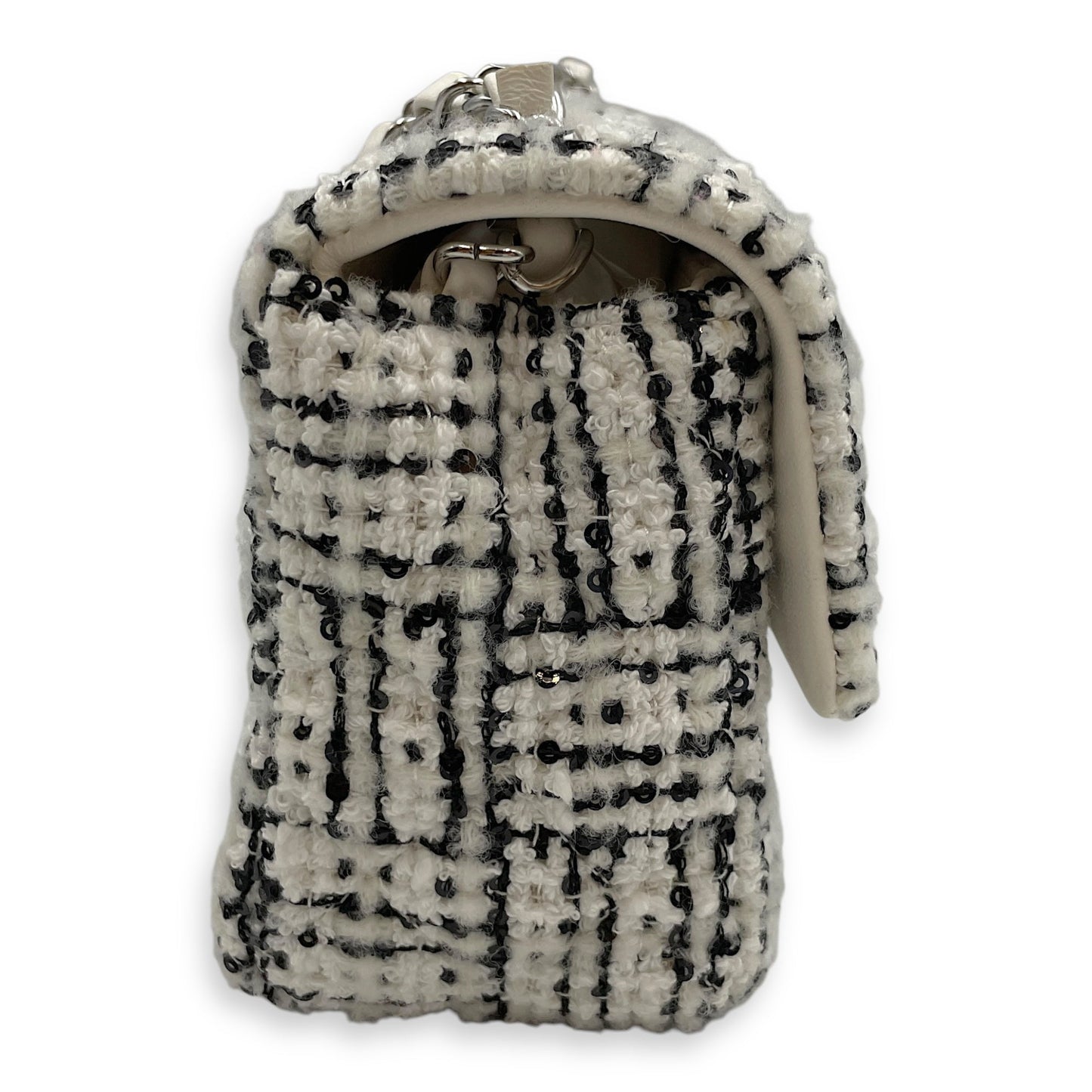 Seasonal White Flap Bag in Tweed/Sequins, Silver hardware
