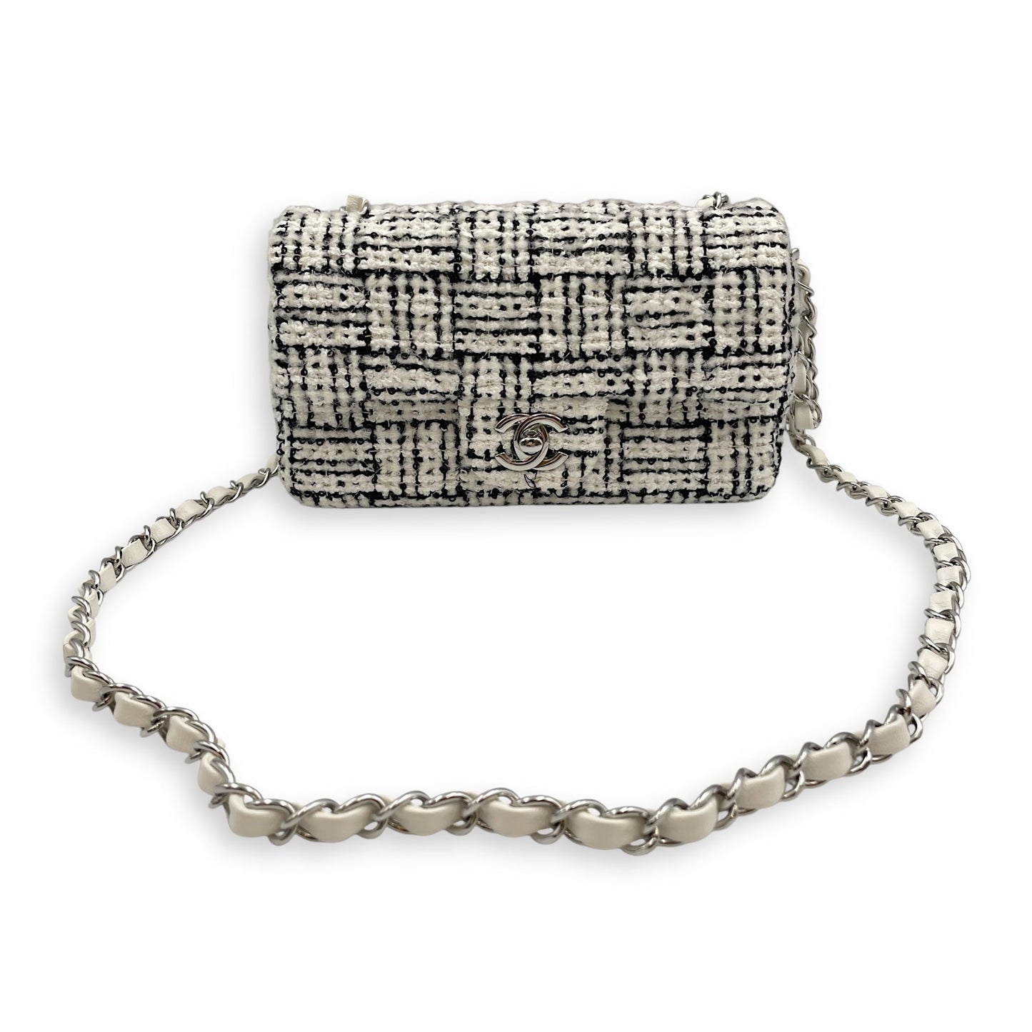 Seasonal White Flap Bag in Tweed/Sequins, Silver hardware