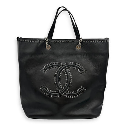 Eyelet Large Black Shoulder Bag in Calfskin, Silver hardware