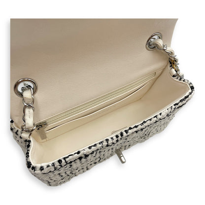 Seasonal White Flap Bag in Tweed/Sequins, Silver hardware