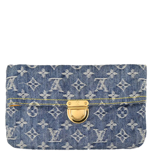 Louis Vuitton 2006 Blue Monogram Denim Pochette Plat Clutch M95007