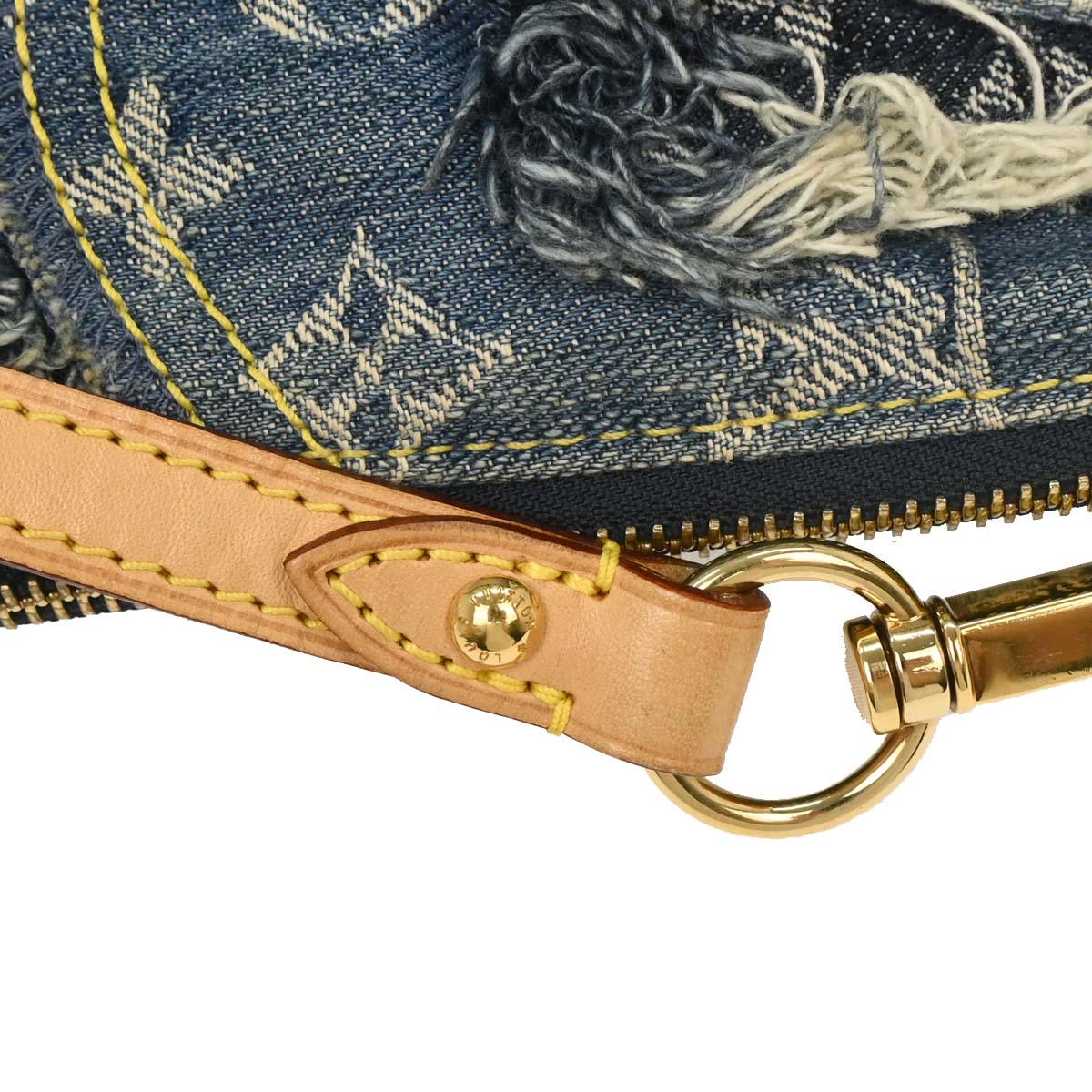 Louis Vuitton 2007 Blue Monogram Denim Patchwork Pouchy Handbag M95382