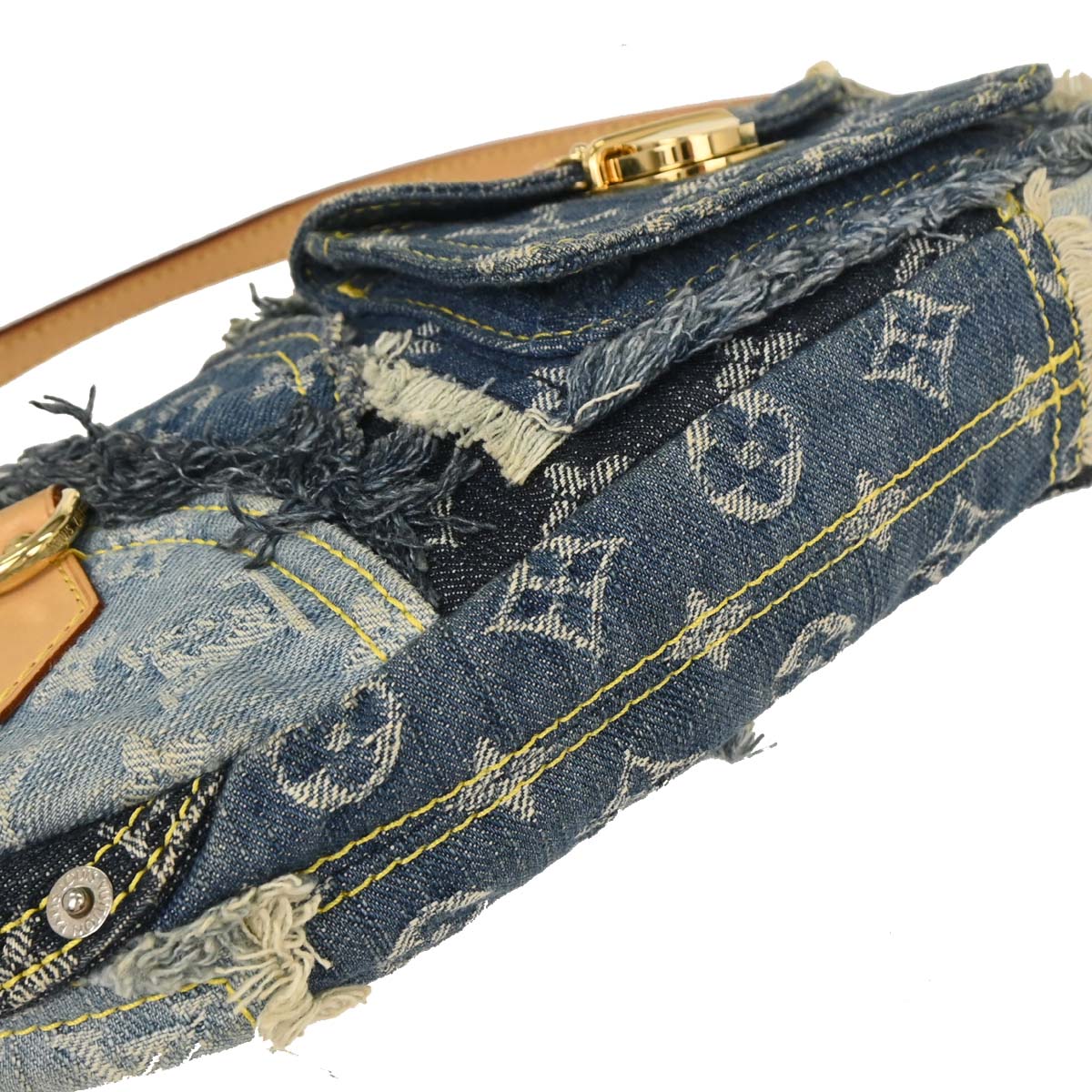 Louis Vuitton 2007 Blue Monogram Denim Patchwork Pouchy Handbag M95382