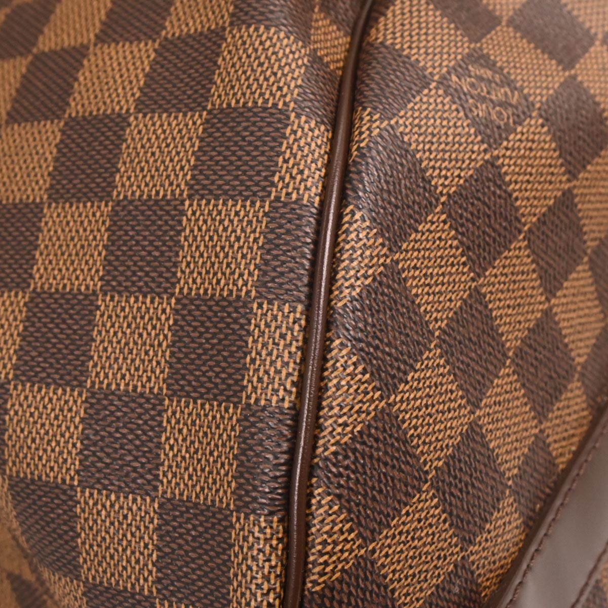 Louis Vuitton 2006 Damier Keepall Bandouliere 55 Duffle Bag N41414