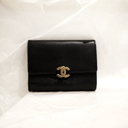 Chanel vintage cowhide flap wallet