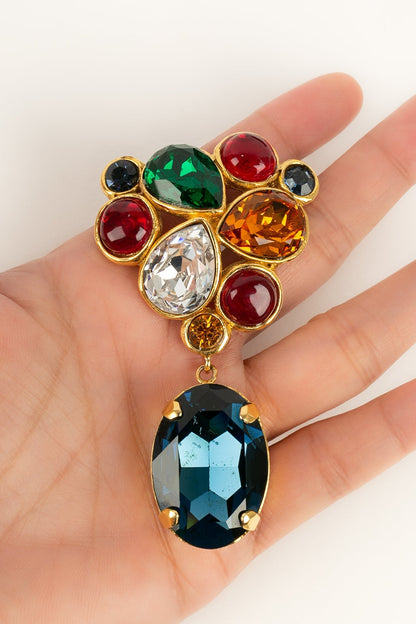 Broche strassée Chanel
