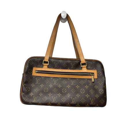 Handbag Luxury Designer By Louis Vuitton  Size: Medium