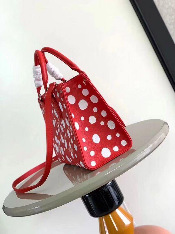 Franco Shops - Louis Vuittons  - 15270