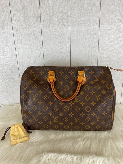 HandBag Designer By Louis Vuitton, Size: Medium