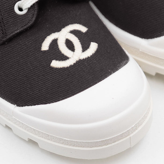 Chanel A07154 Canvas Sneakers