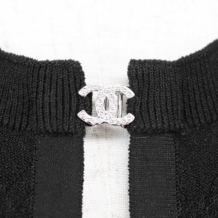 Chanel P76842 Monogram Knit Cardigan