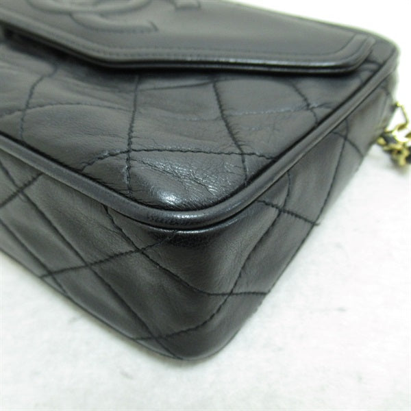 Chanel Quilted CC Camera Bag Leather Crossbody Bag in Good condition