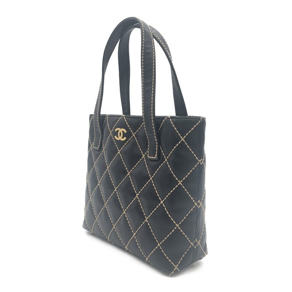 Chanel Wild Stitch Tote Bag Leather Tote Bag A18126 in Good condition