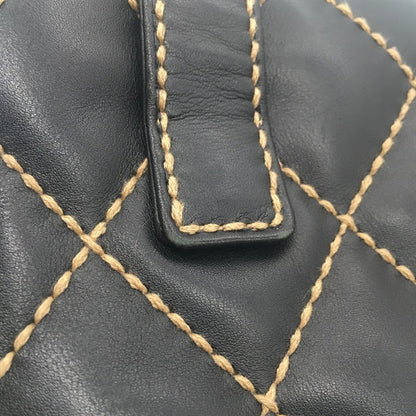 Chanel Wild Stitch Tote Bag Leather Tote Bag A18126 in Good condition