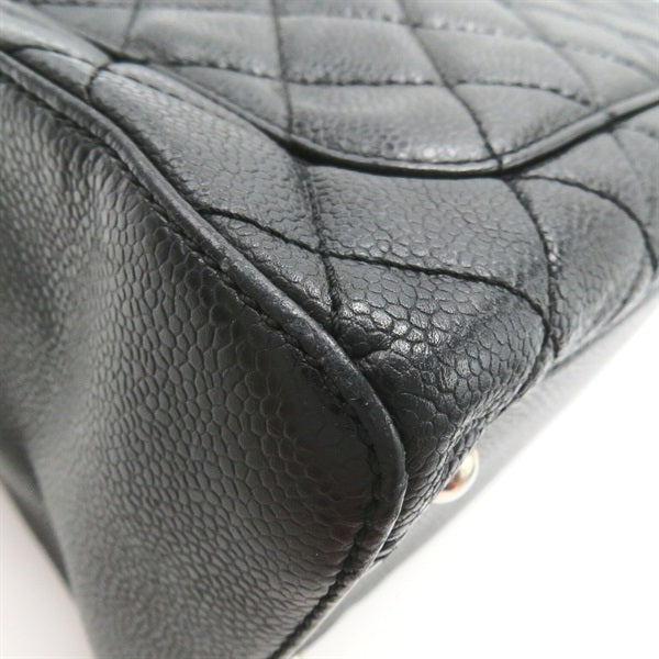 Chanel Quilted Caviar Handbag Leather Handbag 6186246 in Good condition