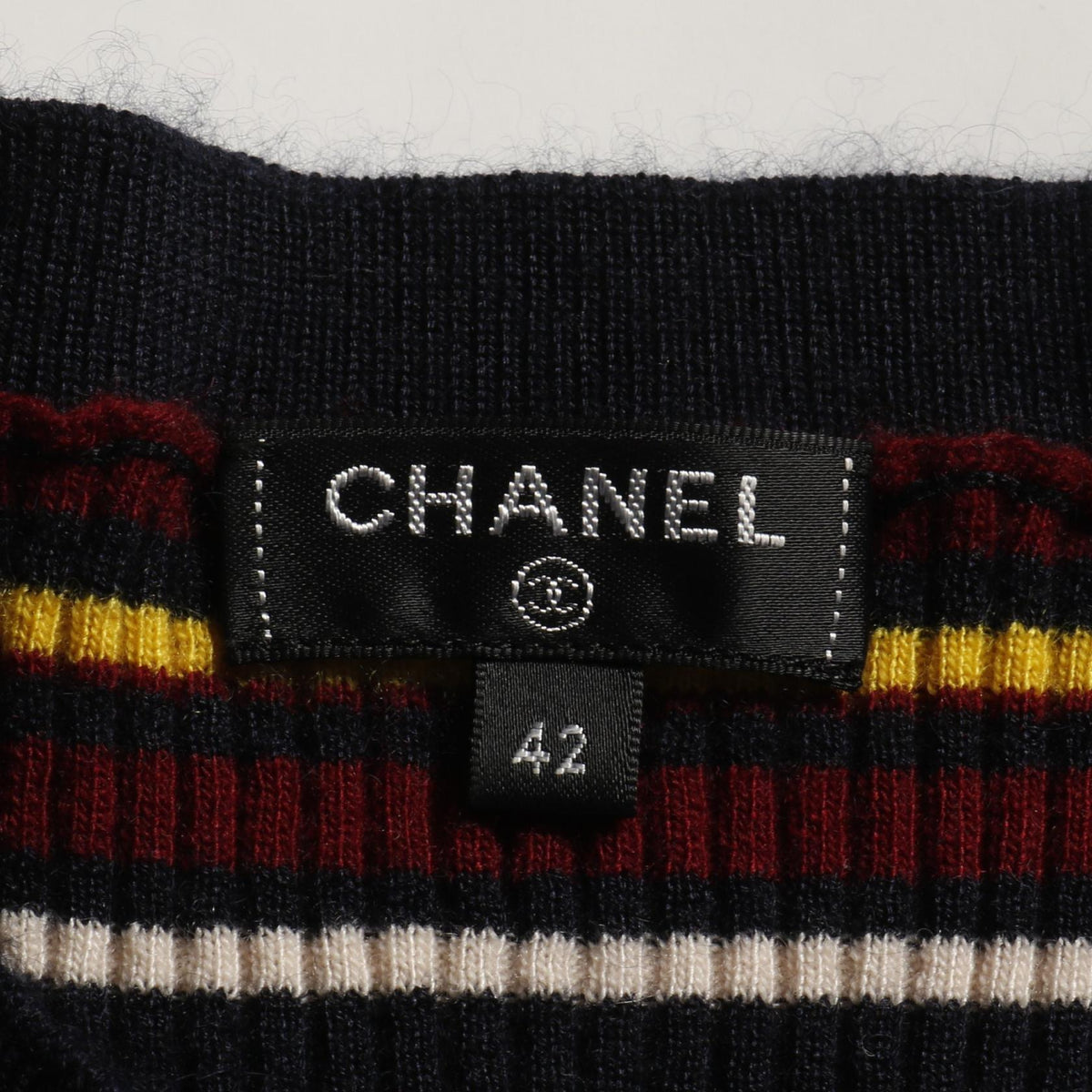 Chanel Coco Mark Button Cashmere Silk Knitwear
