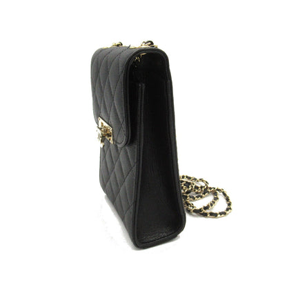 Chanel Matelasse Phone Holder Leather Shoulder Bag in Good condition