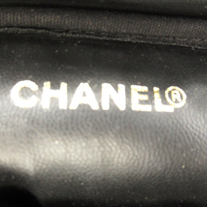 Chanel CC Caviar Vertical Vanity Case Leather Handbag in Good condition