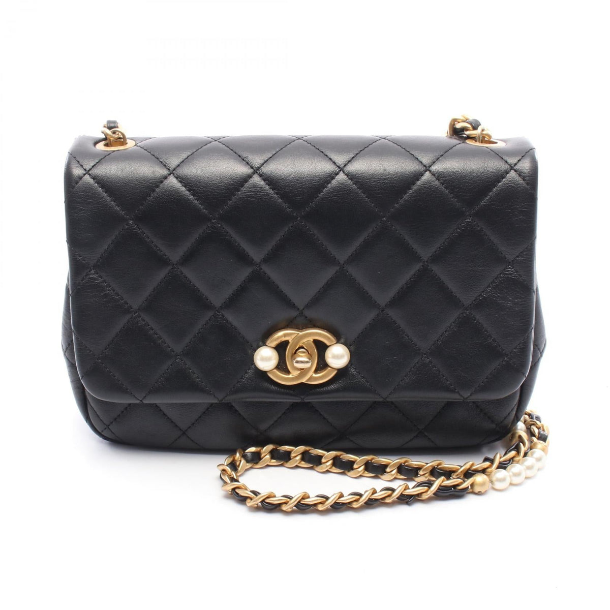 Chanel Matelasse Leather Shoulder Bag