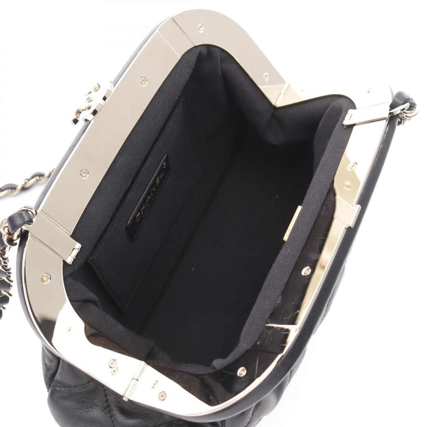 Chanel Matelasse Leather Shoulder Bag