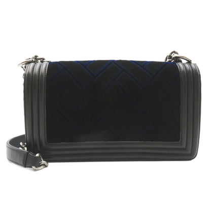 Chanel Boy Chain Shoulder Bag Leather Shoulder Bag 23195690 in Good condition