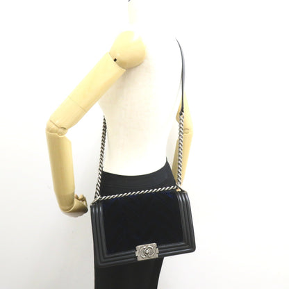 Chanel Boy Chain Shoulder Bag Leather Shoulder Bag 23195690 in Good condition