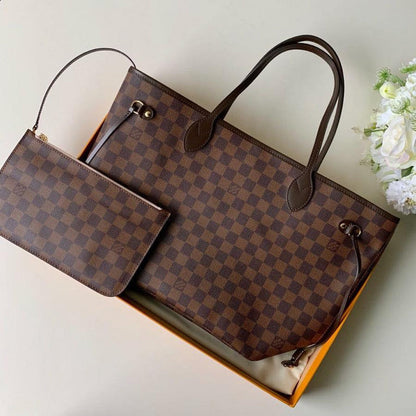Franco Shops - Louis Vuittons  - 15575