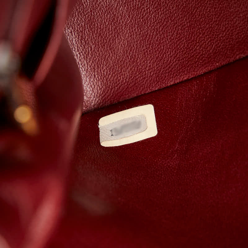 Chanel Medium Classic Matelasse Double Flap Shoulder Bag Leather Shoulder Bag in Good condition