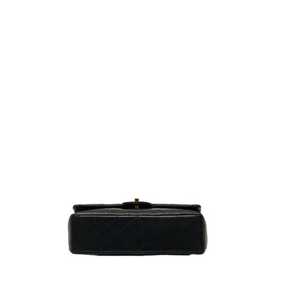 Chanel Medium Classic Matelasse Double Flap Shoulder Bag Leather Shoulder Bag in Good condition