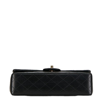 Chanel Medium Classic Double Flap Bag Leather Shoulder Bag in Good condition