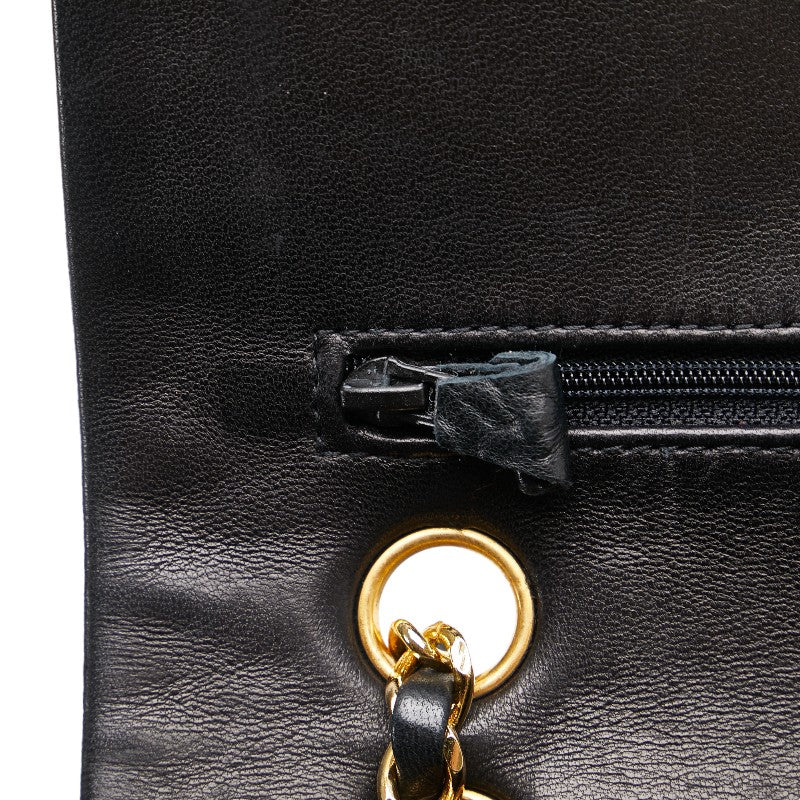 Chanel Medium Classic Double Flap Bag Leather Shoulder Bag in Good condition
