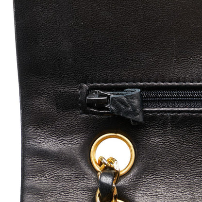 Chanel Medium Classic Double Flap Bag Leather Shoulder Bag in Good condition