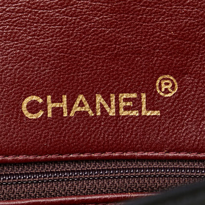 Chanel CC Classic Double Flap Bag  Leather Shoulder Bag in Good condition