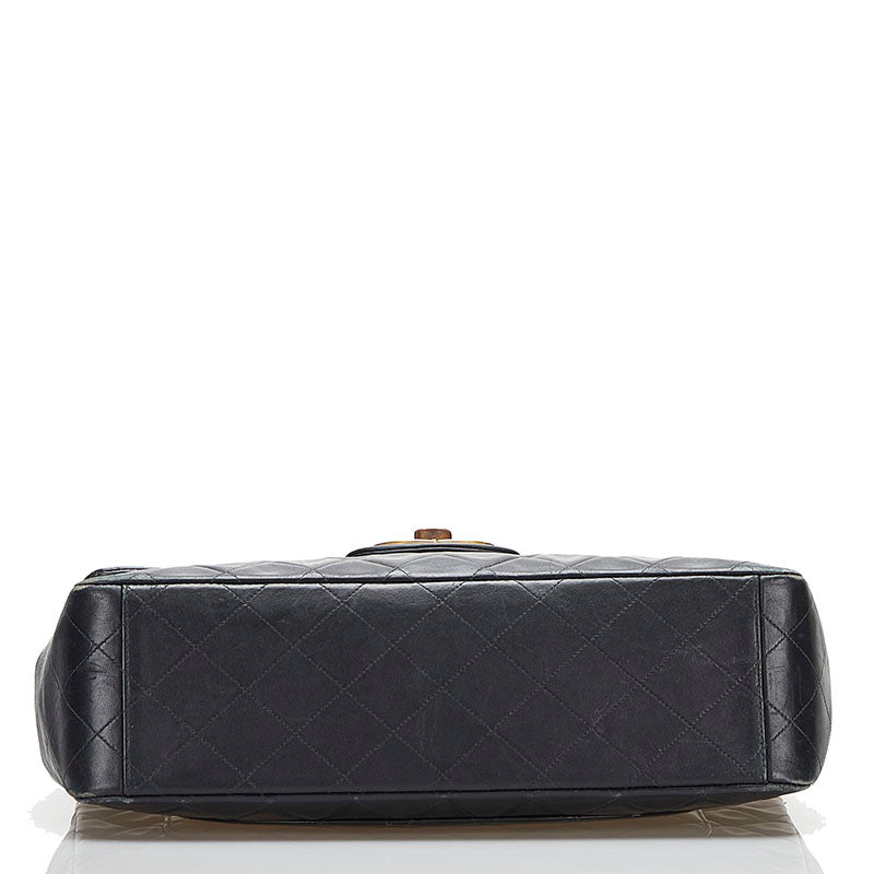 Chanel  Maxi Classic Single Flap Bag Leather Tote Bag in Fair condition