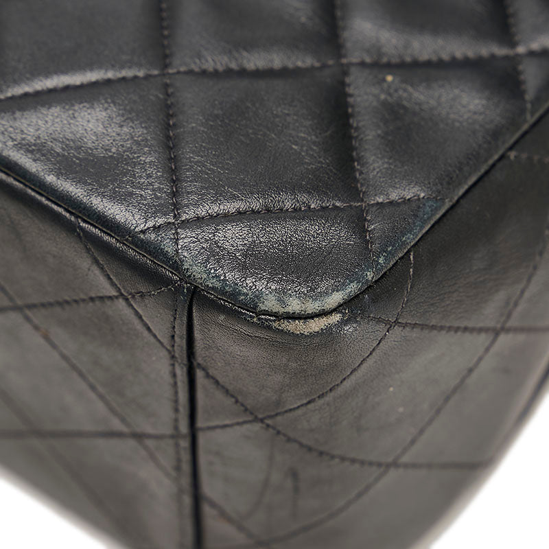 Chanel  Maxi Classic Single Flap Bag Leather Tote Bag in Fair condition