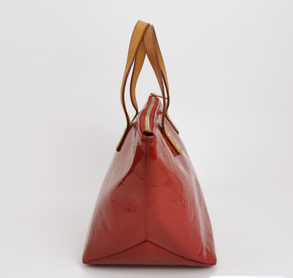 Louis Vuitton (LV) patent leather Bellevue Bag Red 250327781123038