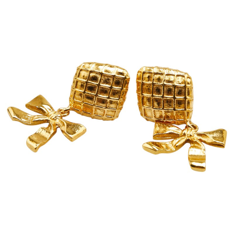 Chanel Rhombus Ribbon Swing Earrings