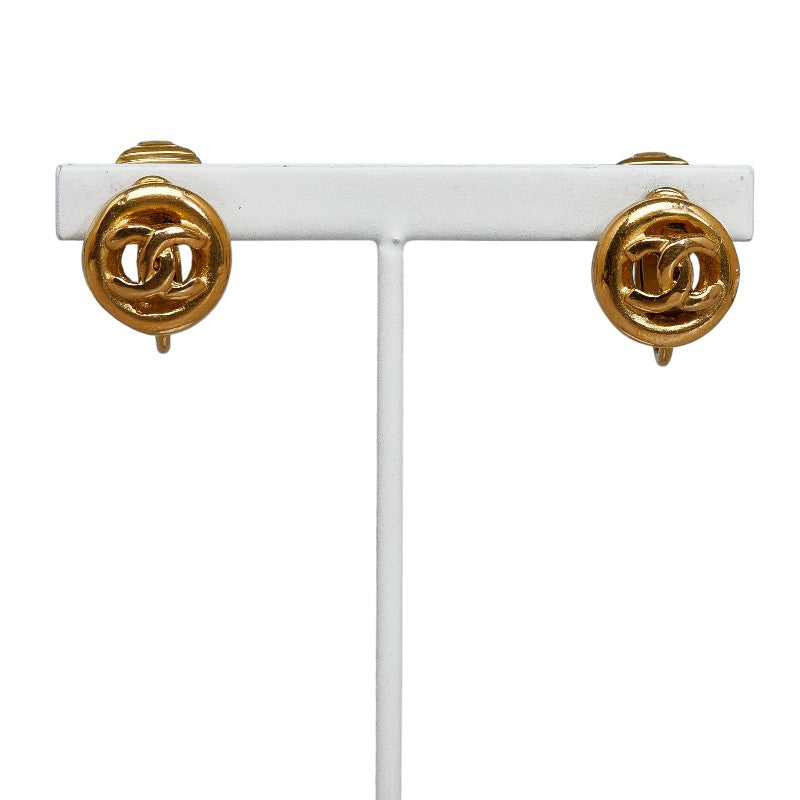 Chanel CC Clip On Earrings  Metal Earrings in Good condition