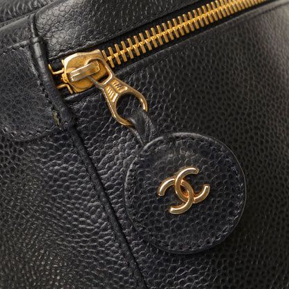 Chanel Vanity Bag Leather Vanity Bag A01998 in Excellent condition