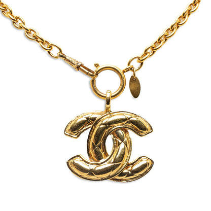 Chanel Quilted CC Logo Pendant Necklace Metal Necklace in Good condition