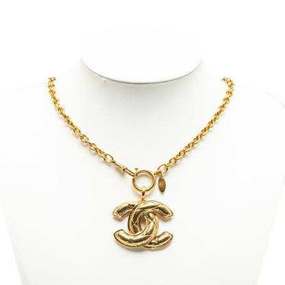 Chanel Quilted CC Logo Pendant Necklace Metal Necklace in Good condition