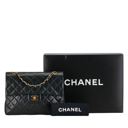 Chanel Medium Classic Double Flap Bag  Leather Shoulder Bag in Good condition