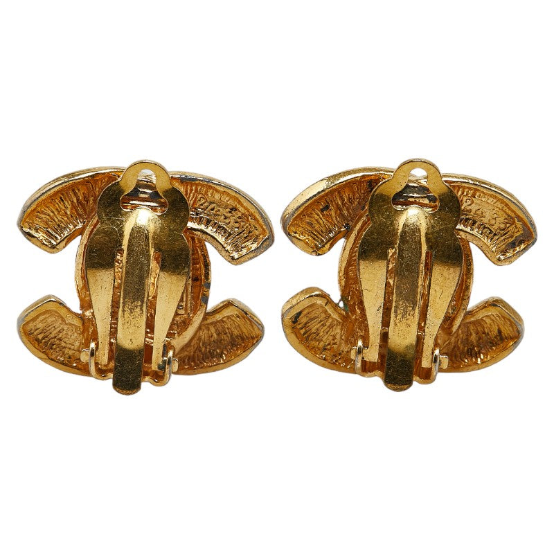 Chanel Quilted CC Clip On Earrings Metal Earrings in Good condition